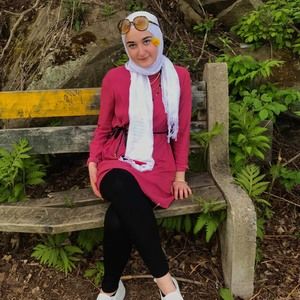 Meet your Posher, Chloe